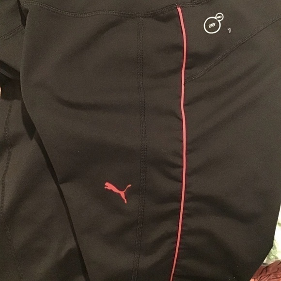 𝅺puma Capri Pants - Picture 15 of 16